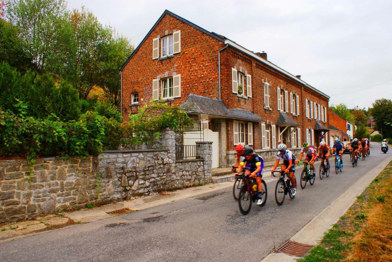 Les2Sources Bike-B&B Rochefort Eksteriør bilde